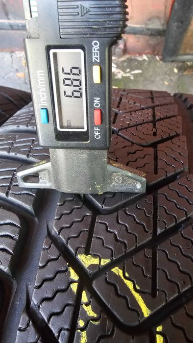 anvelope 225/45/17 PIRELLI iarna