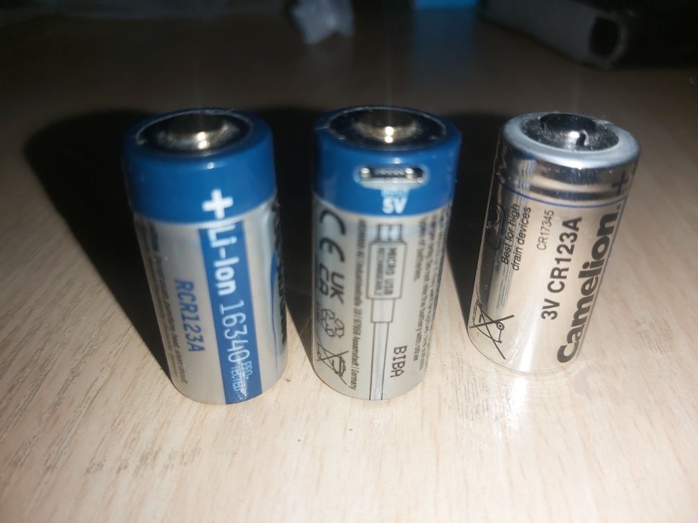 Батарейки заряжаемые CR123A  пережаряжаемые