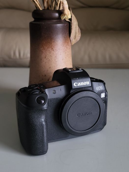 Canon eos r cu cage smallrig