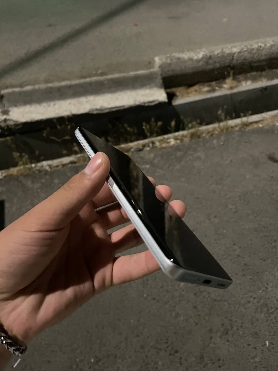 Redmi not 13 pro plus 5g 8/256 идеальное состояние