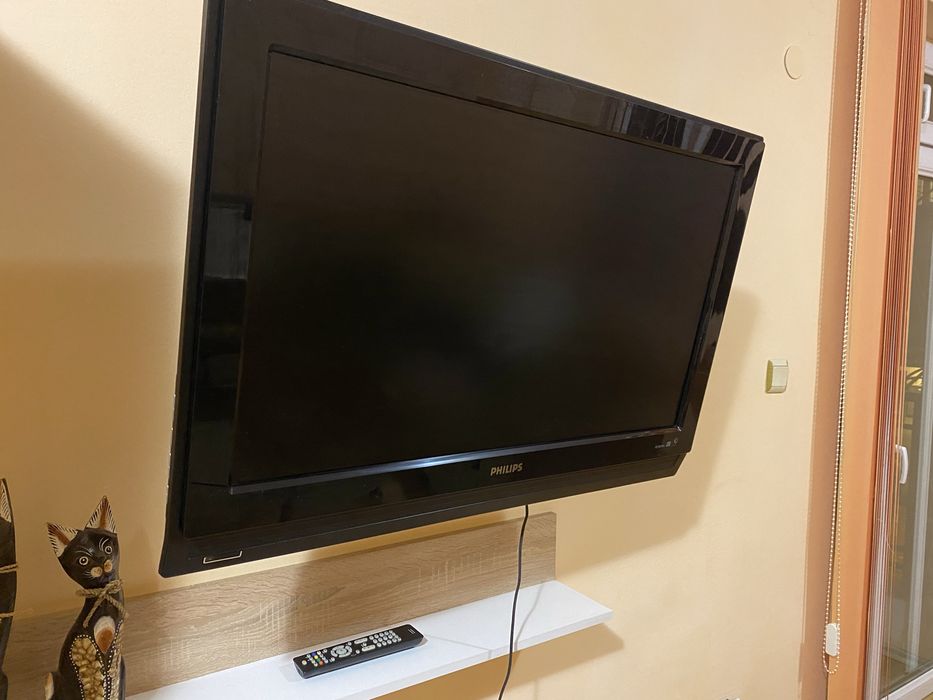 Телевизор Philips 32”