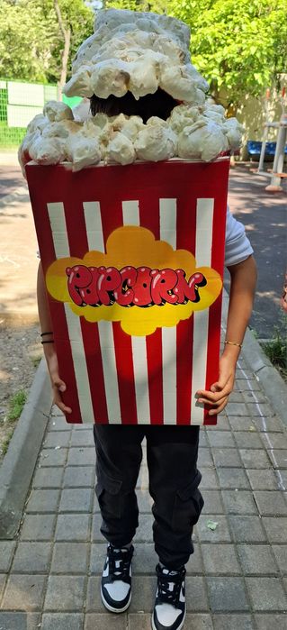 Costume copii materiale reciclabile