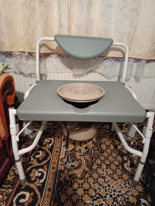 Scaun Toaleta portabila (wc)