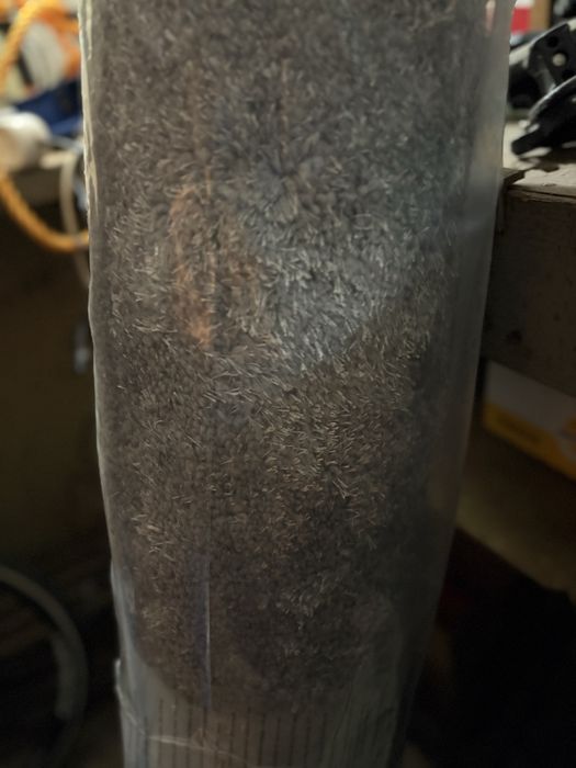 Vând covor shaggy gri, nou – 140x200 cm