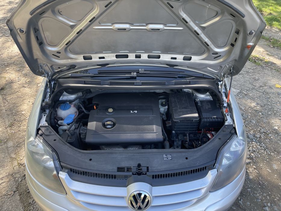Vand Golf Plus 1.4 benzina INMATRICULAT RO 123852KM
