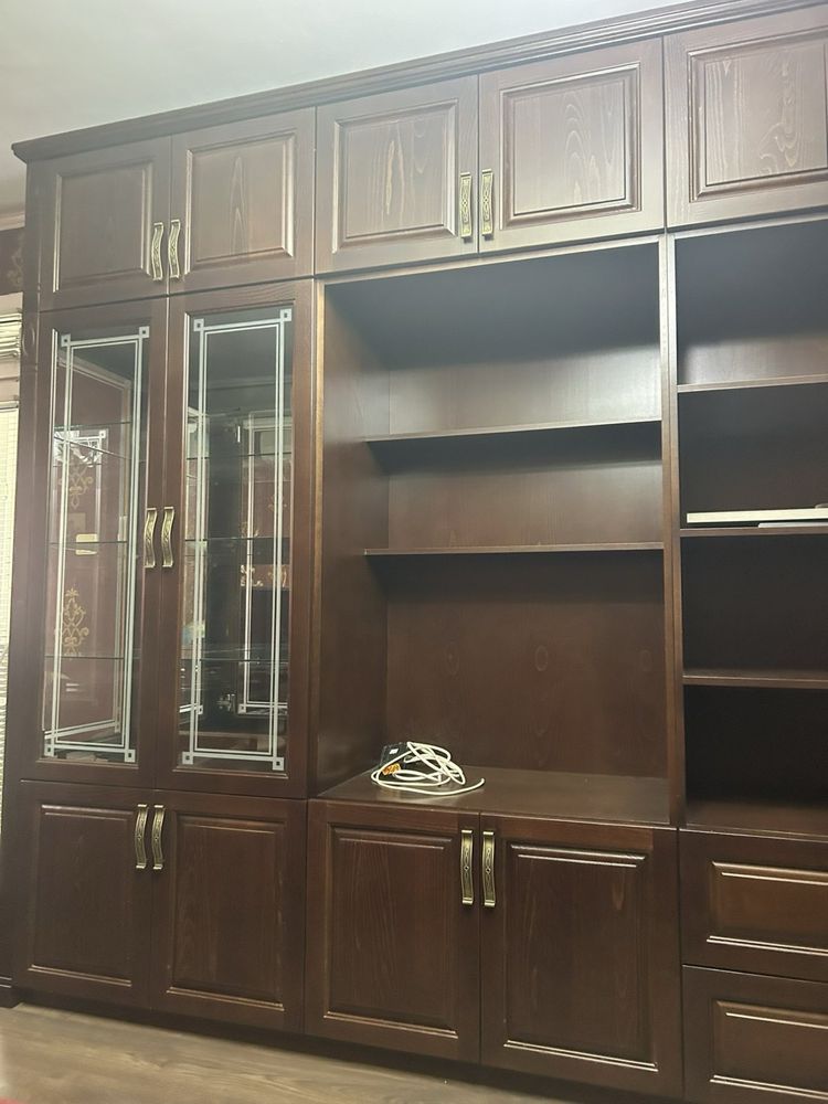 Холна секция MDF и череша фурнир