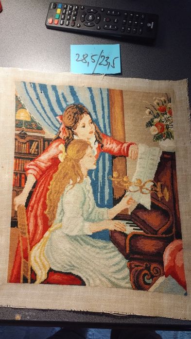 Vând șase goblenuri.