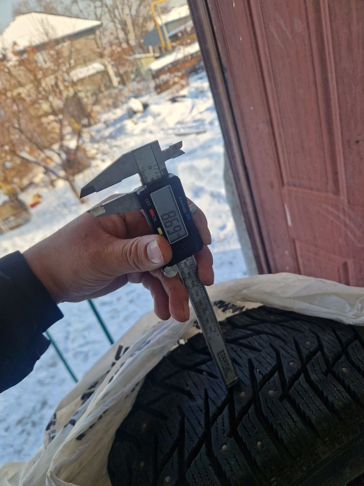 Зимние шины 5 штук 16r/205/55