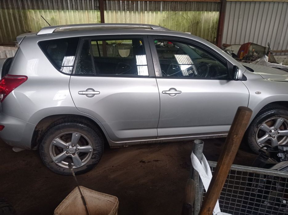 Toyota Rav4 2.0 VVTI 150 kc 2008 г