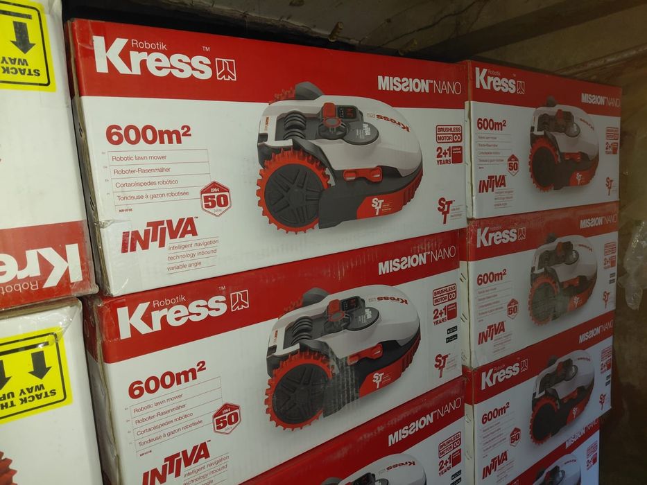 Mașină de tuns iarba robotizată Kress Mission Nano 600 (KR101E) — NOUĂ