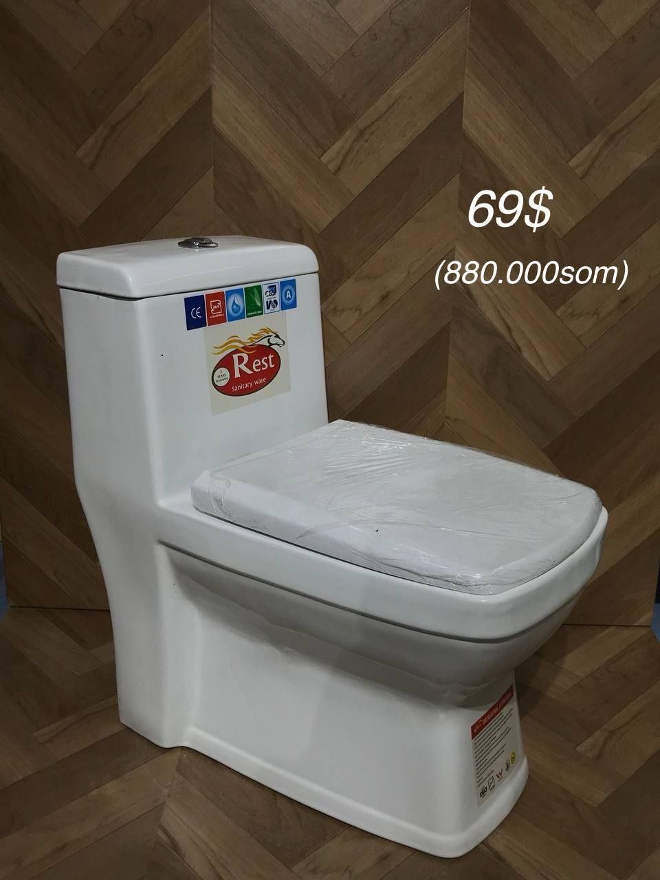 Unitaz 800 dona.