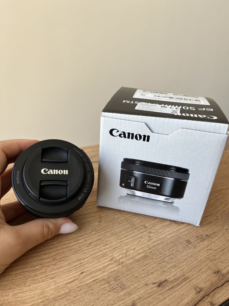Canon 50mm f/1.8 STM