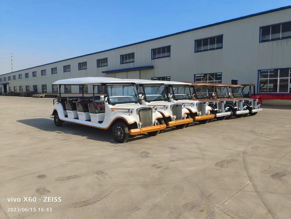 Turist Moshina Retro