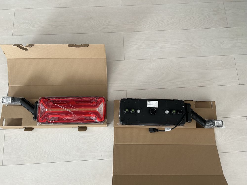 Triple/Lampi/Stopuri camioane, remorci, Aspock Eco Led 2 cu brat