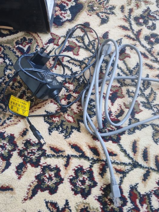 Новий домашние телефон срочно продам новий