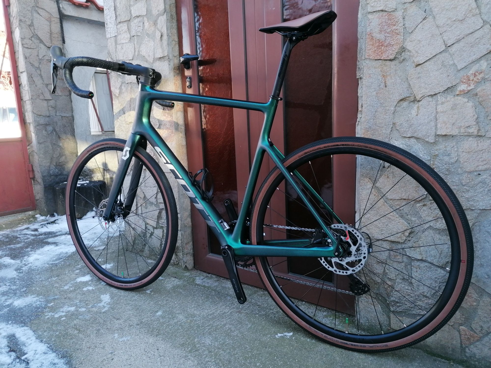 SCOTT Addict Carbon XXL, Full Shimano GRX 2*11, като нов!