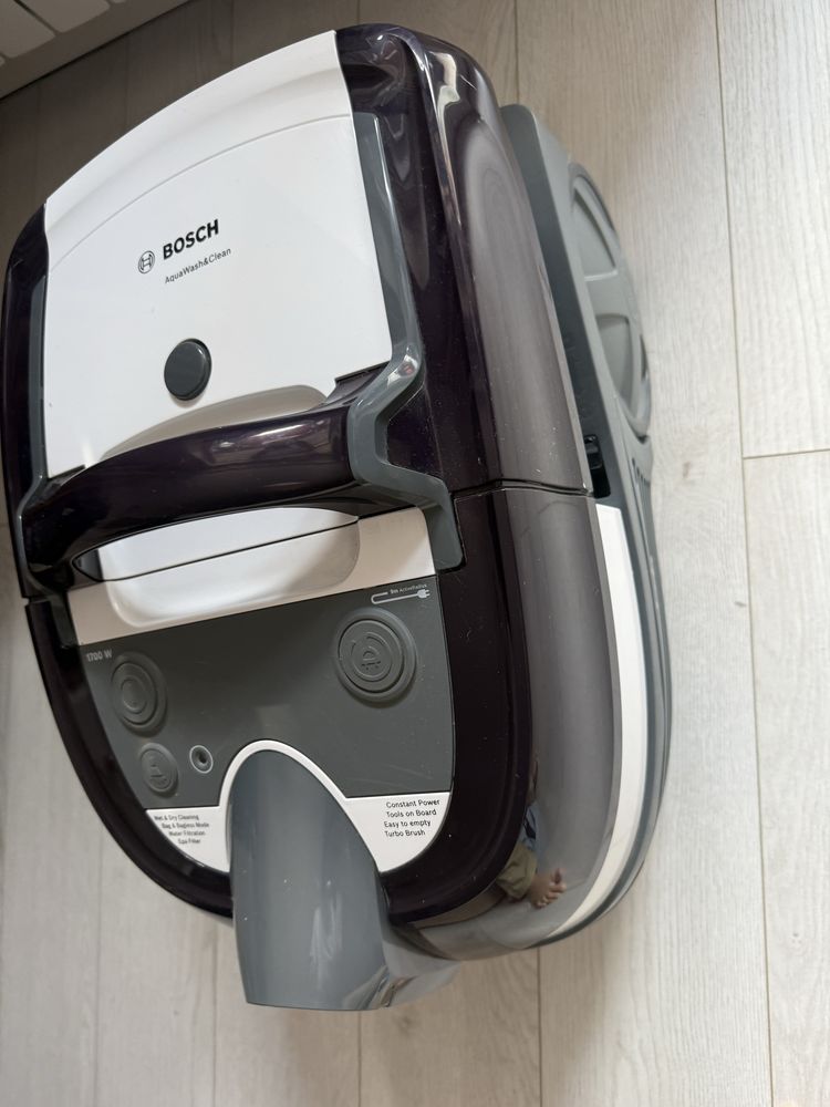 Продам пылесос Bosch