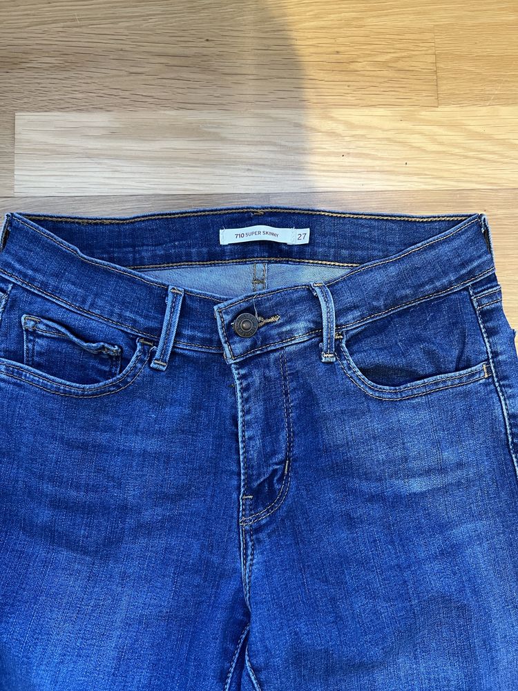 Blugi Levi’s 710 Super Skinny - marimea w27/L32