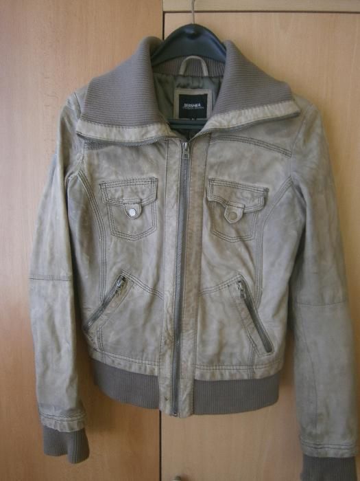Кожено яке BERSHKA