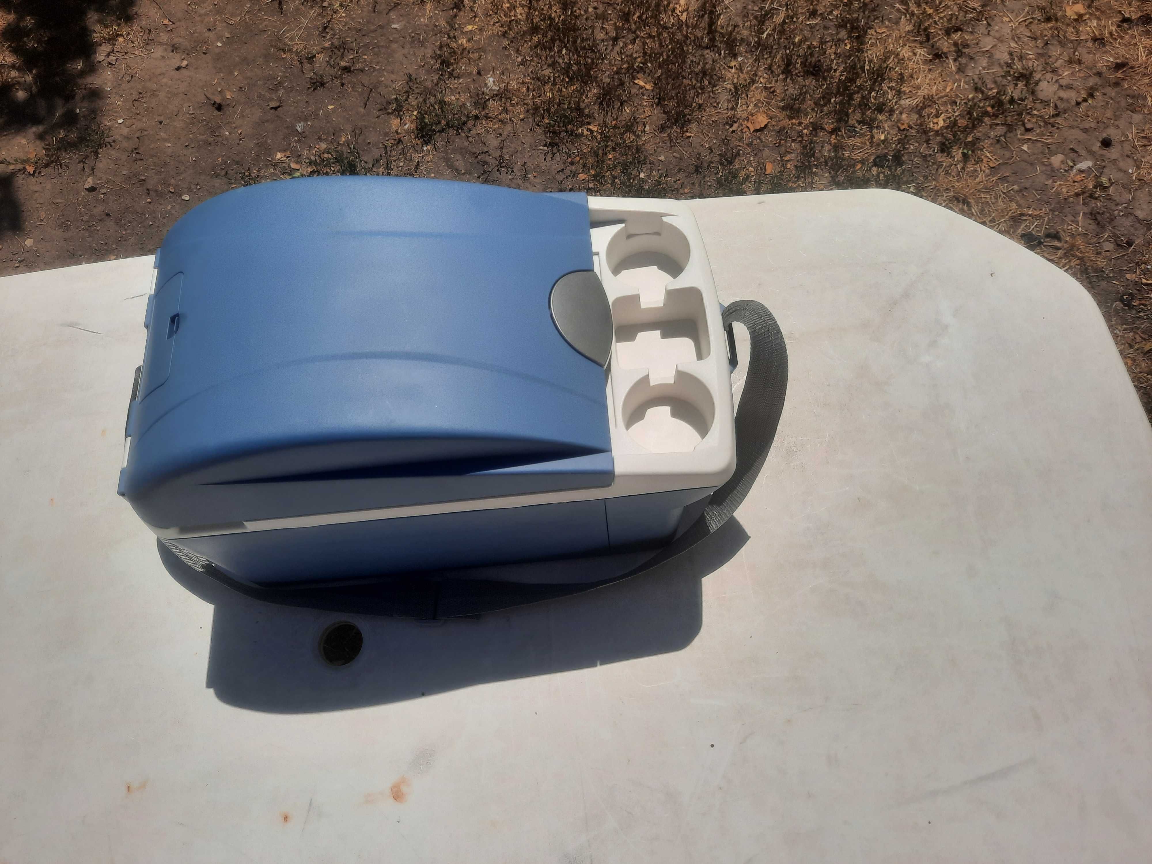 Хладилна чанта Mobicool-Dometic 12V 16l.