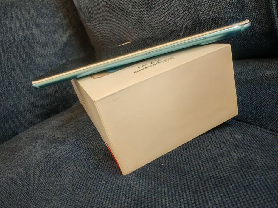 Xiaomi Mi A2 4/64