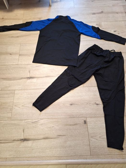 Футболен анцунг на ПСЖ половин цип!