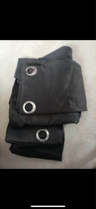 Set de 2 draperii ikea  noi negre matase groasa 150 pe 250