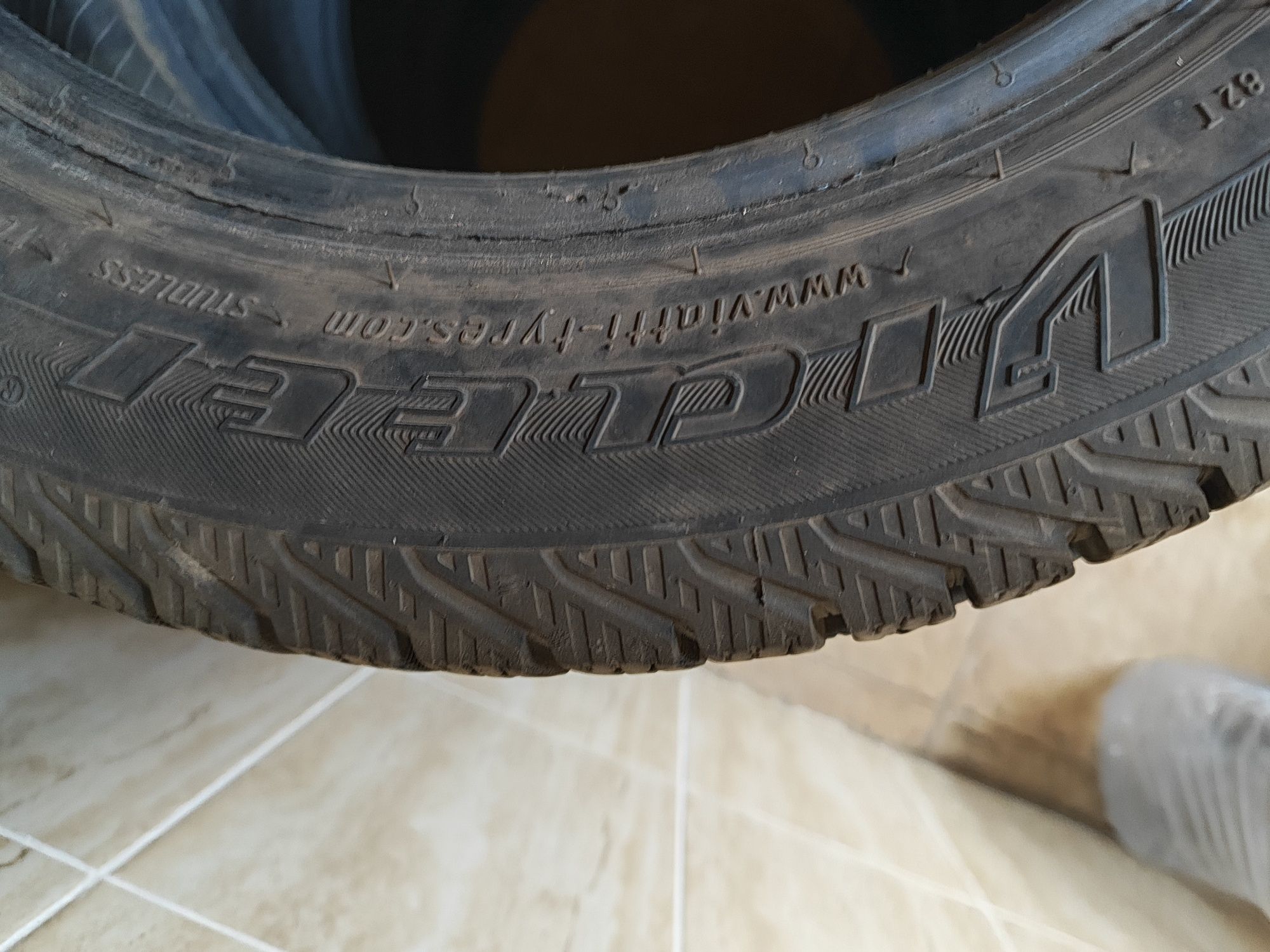 Авто шины зимние