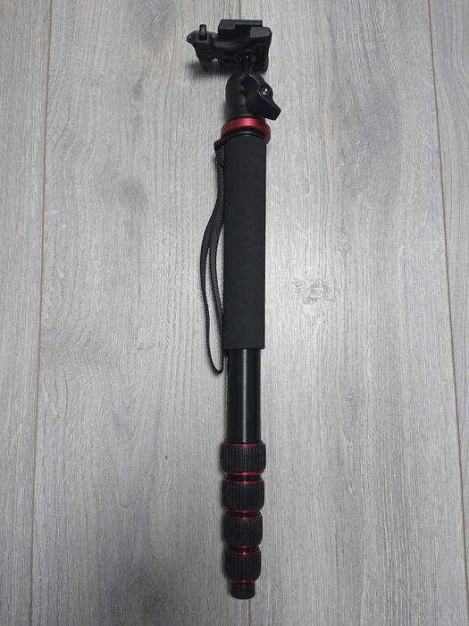 Set Manfrotto Element Monopod Red + Manfrotto Center Ball Head