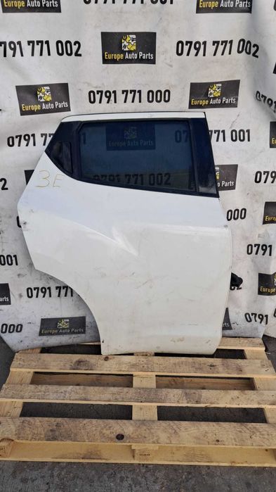 usa dreapta spate Nissan Juke an 2011