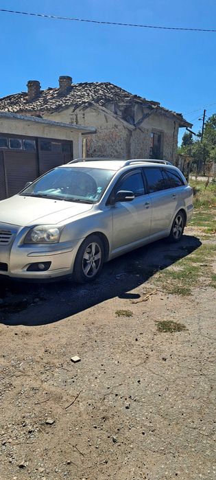 Toyota Avensis дясна дирекция