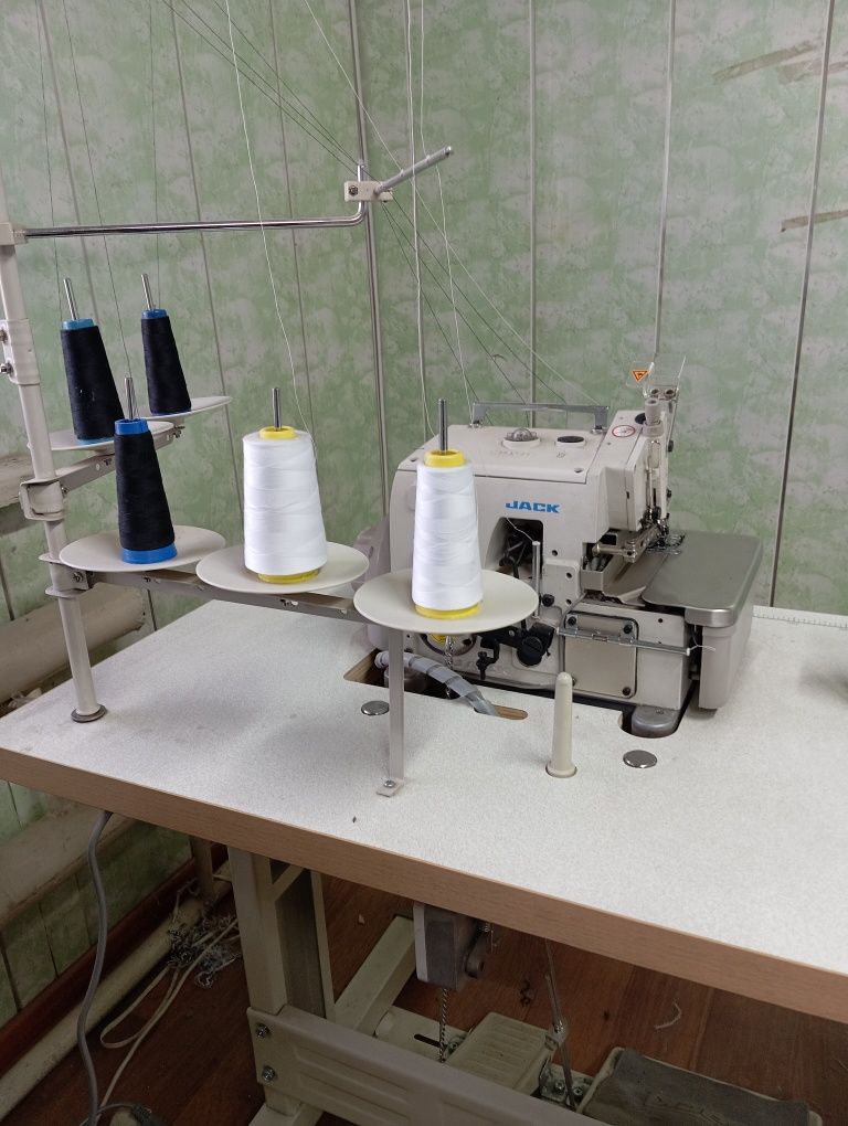 Оверлок jack 798-5