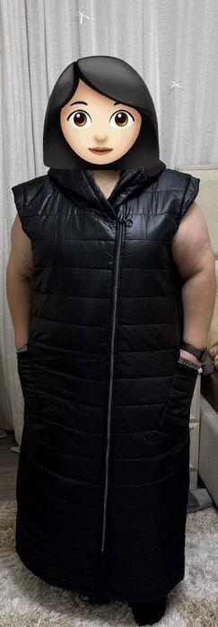 Срочно продам куртки и жилетку