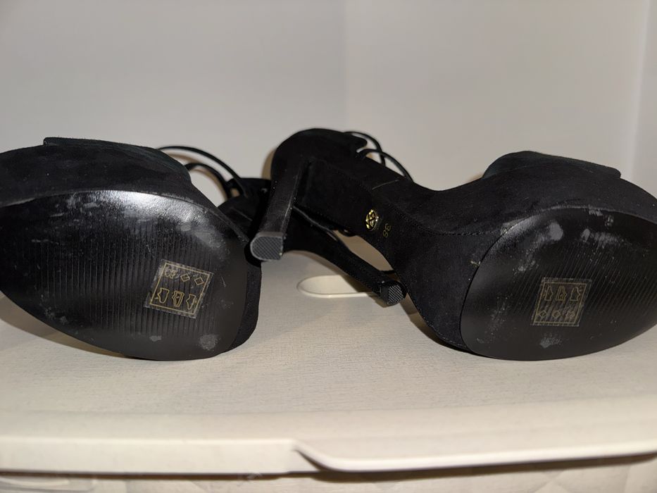 Sandale Kurt Geiger