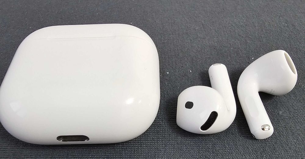 Căști in ear Apple Airpods 4