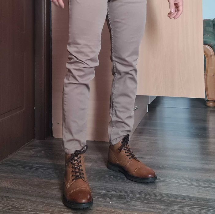 Ghete piele naturală Base London Tommy-NOI