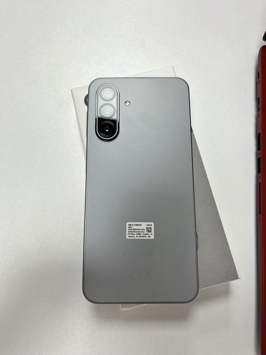 Чисто нов с гаранция