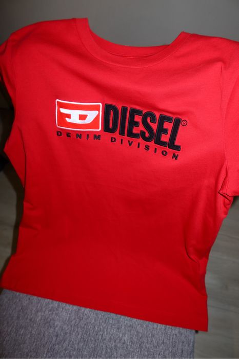 Продается футболка Diesel
