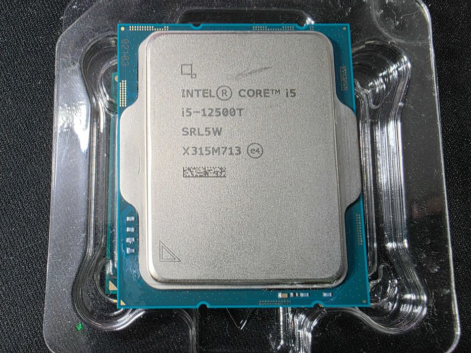 Intel Core I5 12500T