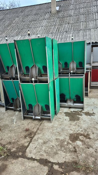 Hranitoare-Adepatoare Automate Porci-purcei. Recent adusa din Germania