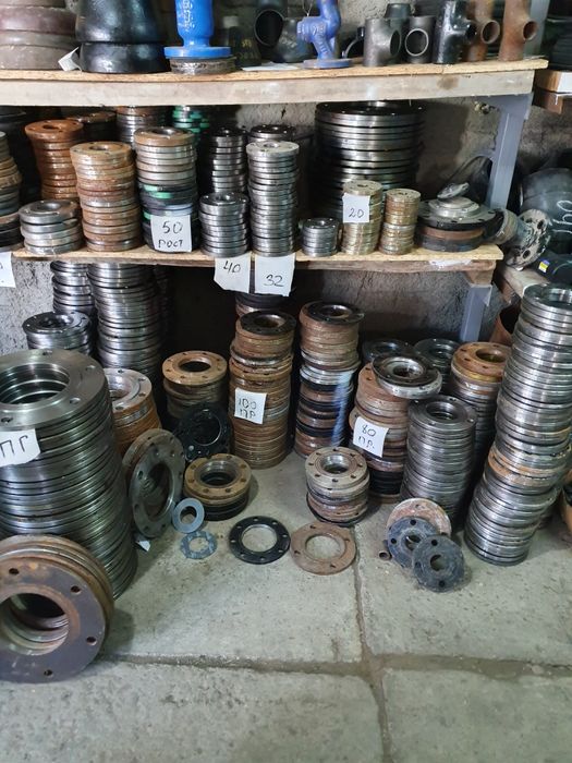 Фланцы; Стальные; Расточенные; Приварные