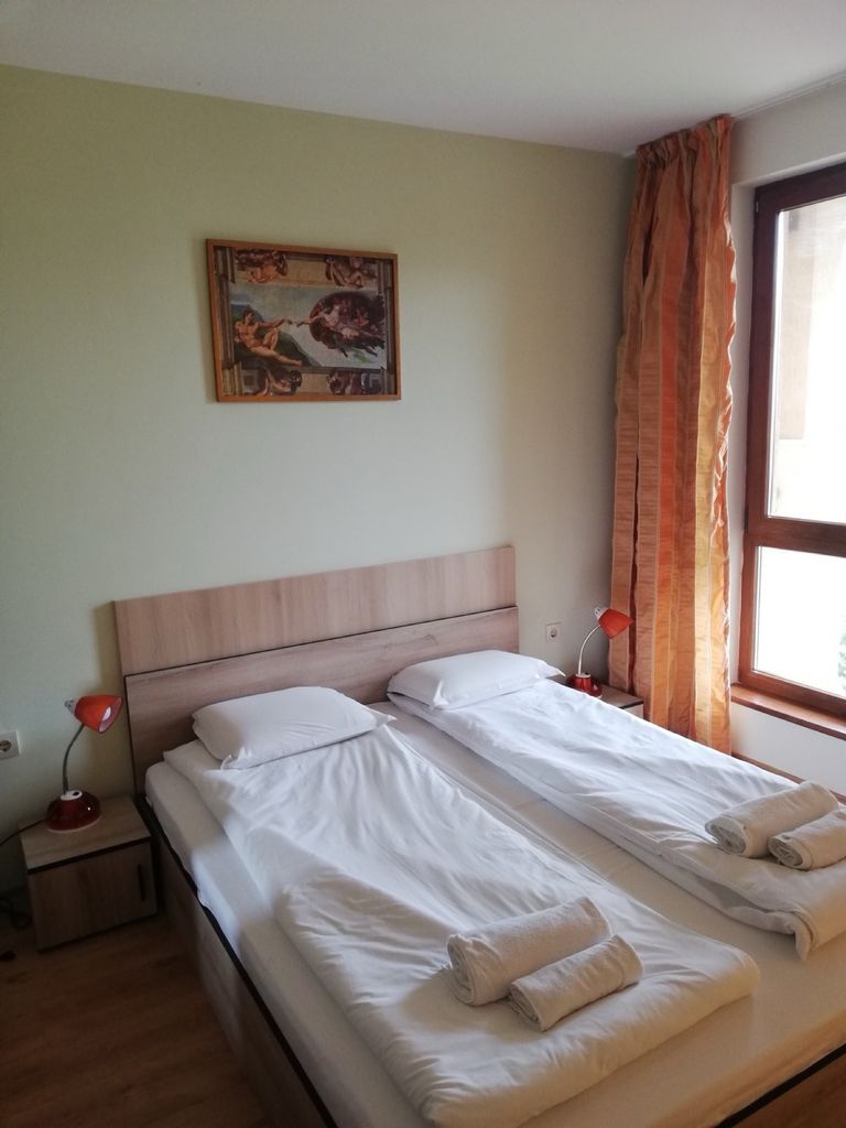 Продава се Двустаен апартамент в Варна, Изгрев - 64 кв.м за 859 €/кв.м - Снимка #2