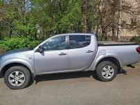 Vand Mitsubishi L 200, an 2012