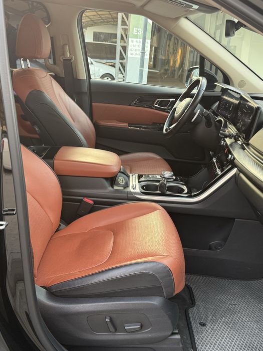 Срочно Продается Kia Karnival 2023