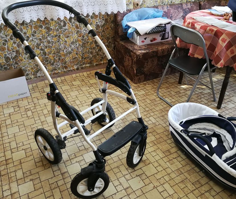 Детска количка Carrera