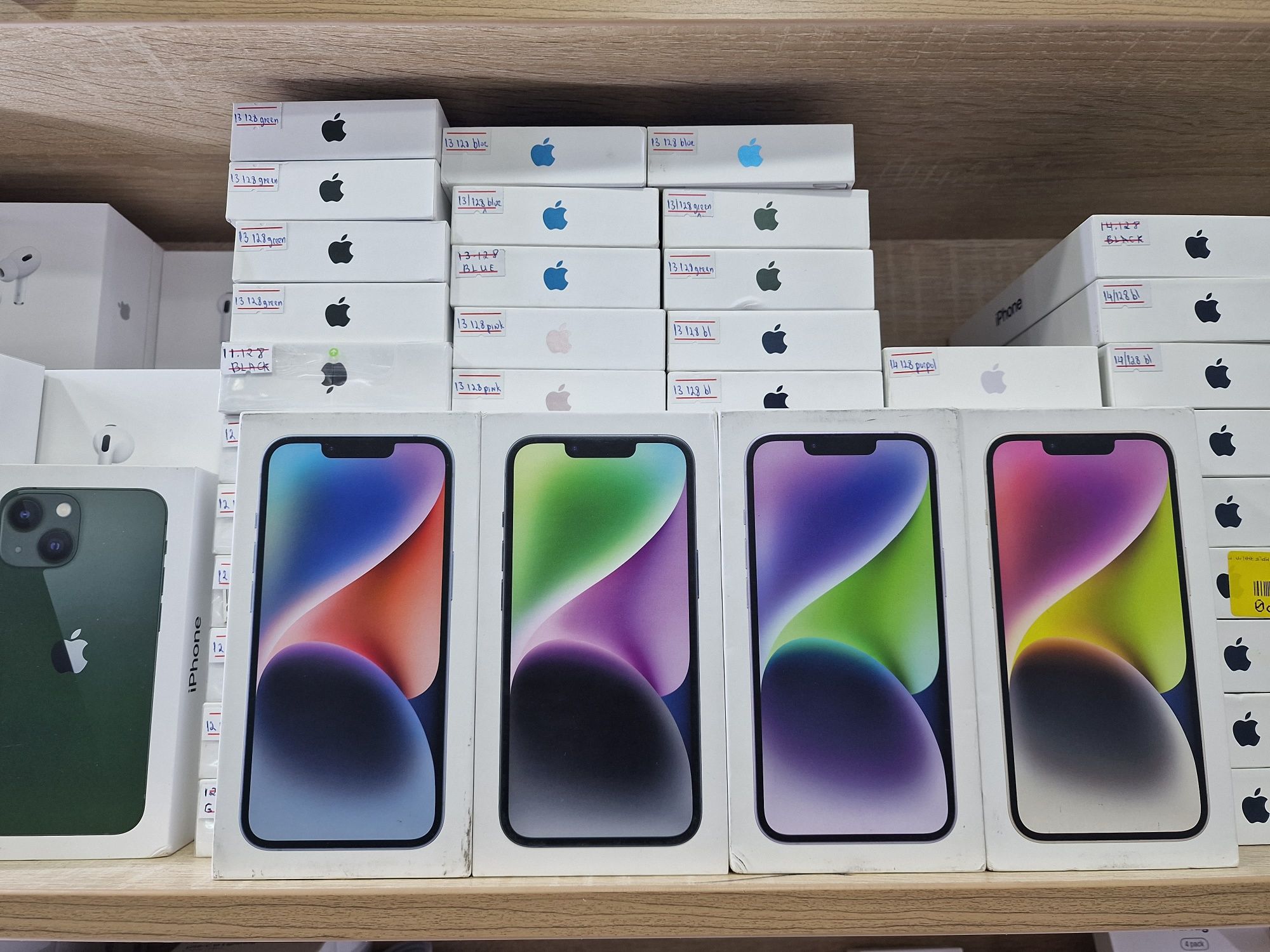 Iphone 14 128GB Black,Blue,Starlight,Purple