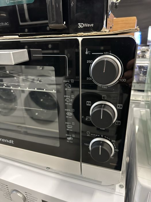 Cuptor electric compact Brandt FC405MW