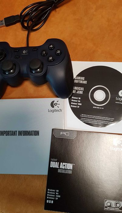 Gamepad Logitech Dual Action