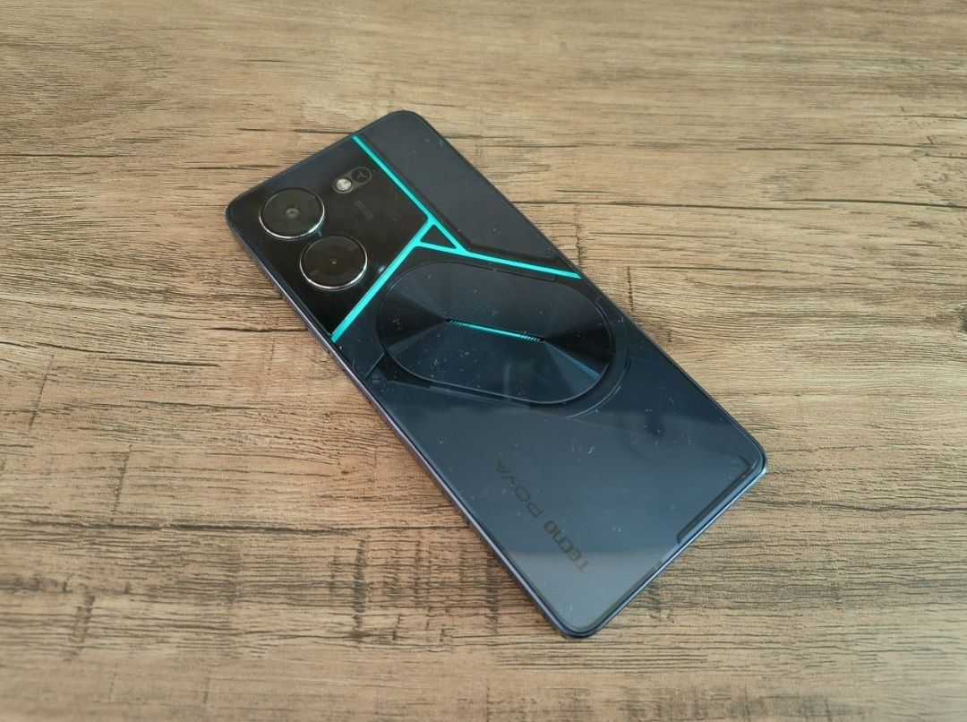 Tecno pova 5 pro