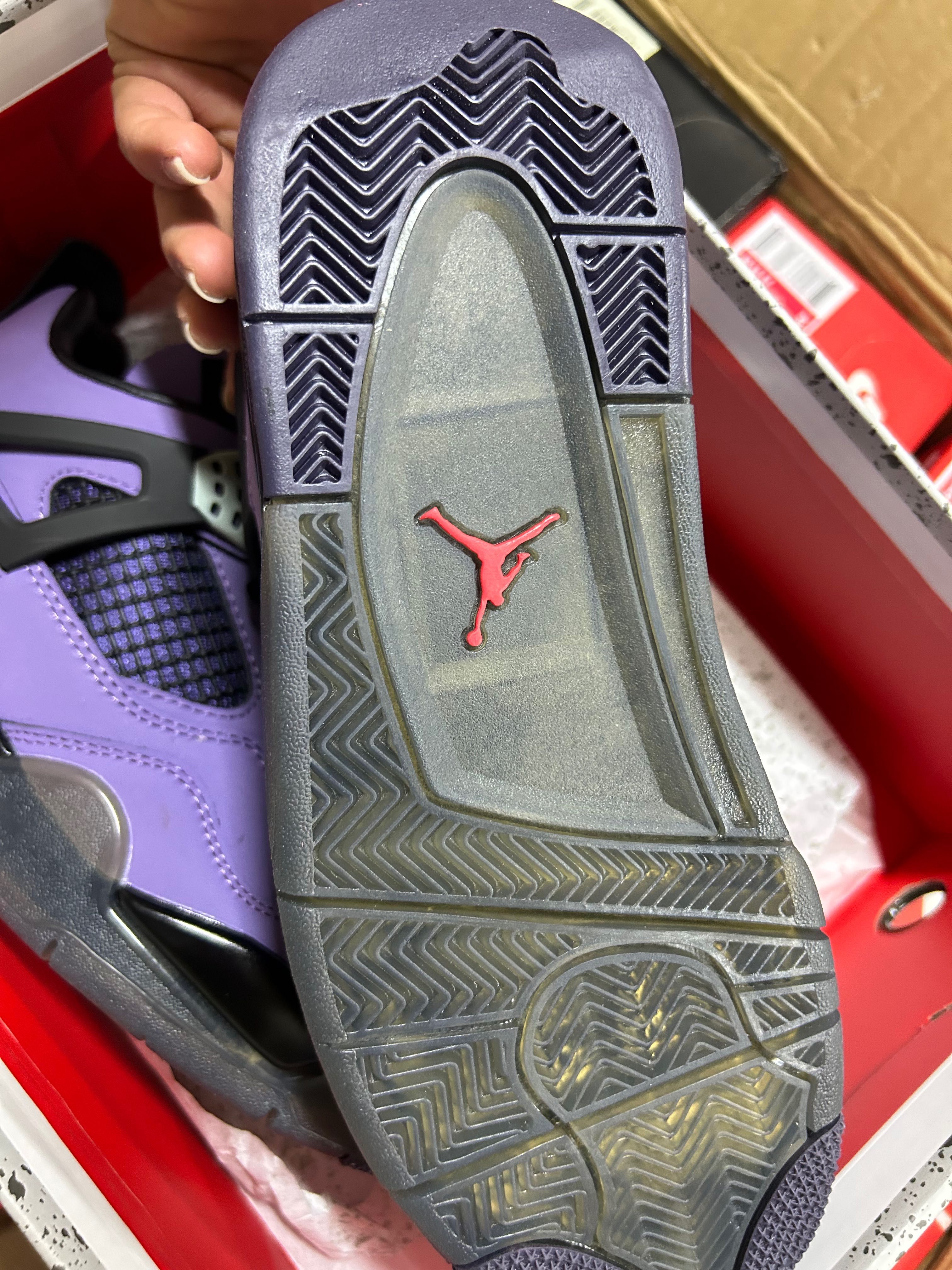 Маратонки Air JORDAN 4 RETRO